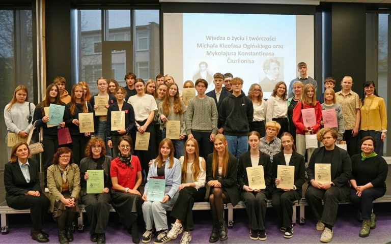 Nasi uczniowie na konferencji o Ogińskim i Čiurlionisie
