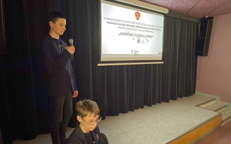 Idėjų pristatymas ir balsavimas gimnazistams
