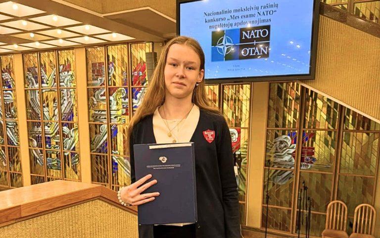 Gimnazijos aštuntokė – konkurso „Mes esame NATO” dalyvė