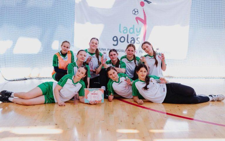 Vertinga patirtis „LadyGolas” regiono finale